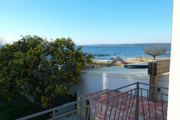 تختخواب و صبحانه Le Ponton D'hydroland -