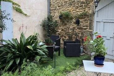 تختخواب و صبحانه Le Sillon D Alaric