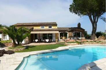 Bed and Breakfast Parfum De Roses