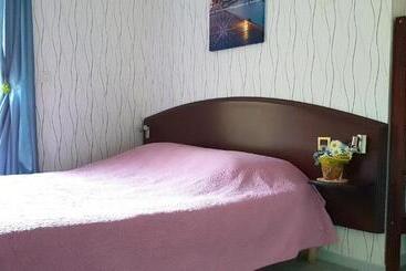 Отель Le Saint Vorles