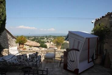 ベッドアンドブレックファースト Château De Vedène