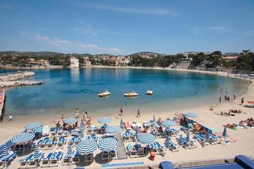 בית מלון כפרי Golf Hôtel