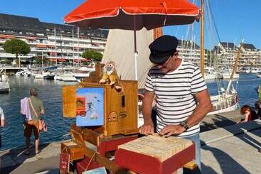 هتل Hôtel L Albatros