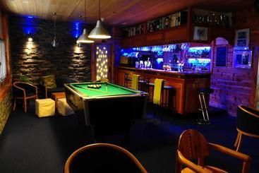 هتل Hôtel La Mayt