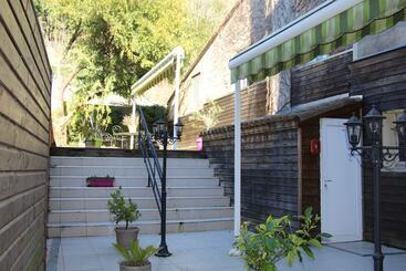 בית מלון כפרי Hôtel Le Luxembourg