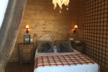 هتل Les Cèdres Hôtel Restaurants Spa