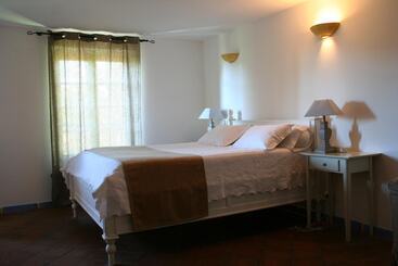 ホテル La Bastide Du Paradou