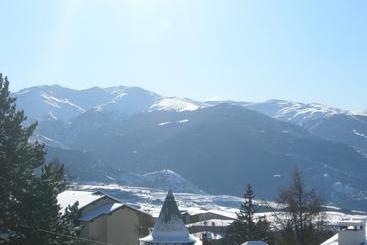 ツーリストアパートメント Residence Les Cimes