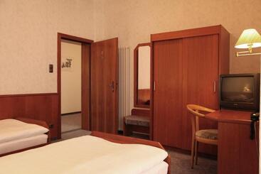 Ackfeld Hotel Restaurant