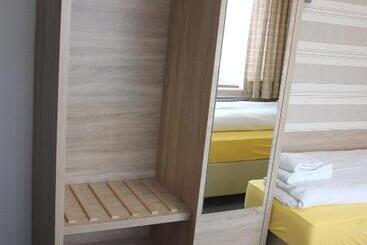 Airport Hotel Zum Taubengrund