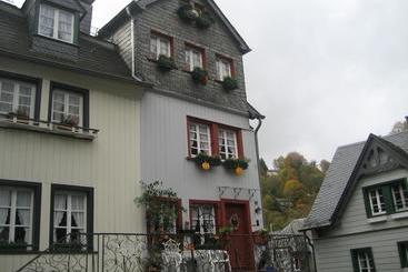 Bed and Breakfast Gästehaus Luise