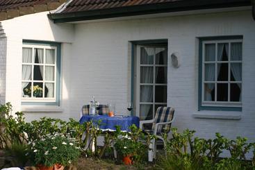 ホテル Achter Dünem