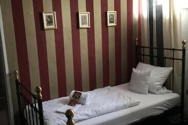 酒店 B&b Bredl In Der Villa Ballestrem