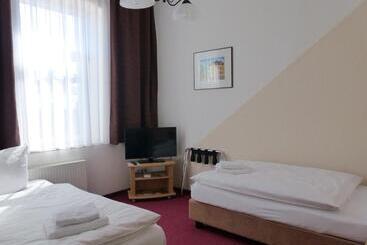 فندق Friedchen Mit Eigener Fleischerei