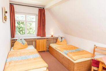 ホテル Pension Und Gaststätte Naturbaude Eschenhof