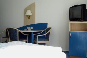 Отель Restaurant Rückert