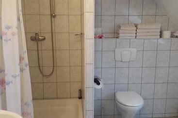 هتل Waldhaus Lahnstein
