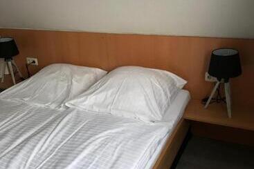 Nordseehotel Benser Hof Am Hafen