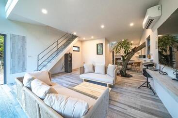 تختخواب و صبحانه 雲上太陽villa Ktv烤肉