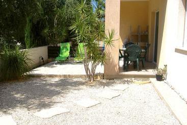 2 Bedrooms Apartment With Shared Pool And Wifi At Mandria 1 Km Away From The Beach