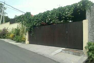 酒店 Danste Villas