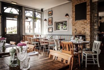 酒店 The Queen's Head