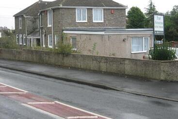 住宿加早餐  Four Seasons Guest House