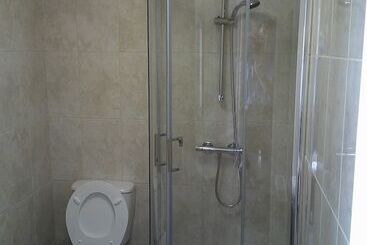 住宿加早餐  The Crown