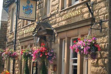 تختخواب و صبحانه The Manners Pub With Rooms