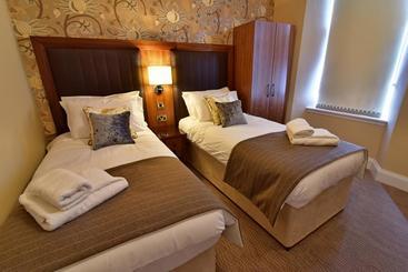 تختخواب و صبحانه The Townhouse Aberfeldy   Rooms & Breakfast