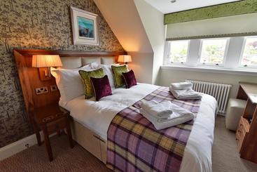 تختخواب و صبحانه The Townhouse Aberfeldy   Rooms & Breakfast