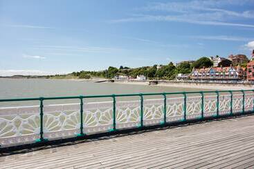 호텔 Restaurant James Sommerin