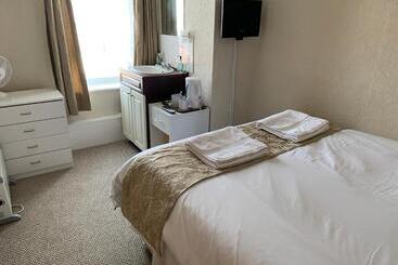 בית מלון כפרי Sharn Bek