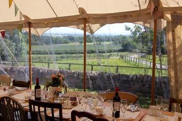 Low Gingerfield Farm B&b