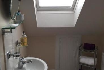 North Bridge Street B&b