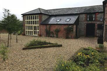 Pleck Barn B&b