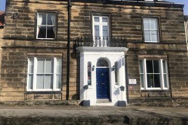 مبيت وإفطار 17 Burgate