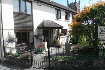 Bed and Breakfast Rowan Lodge