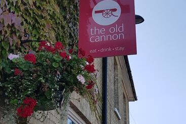 مبيت وإفطار The Old Cannon Brewery
