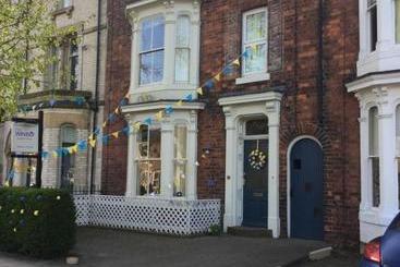 צימר The Windsor Guest House