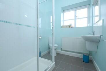 East Trewent Farm B&b