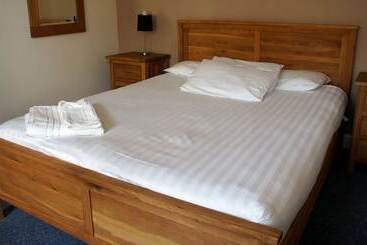 Отель The Royal