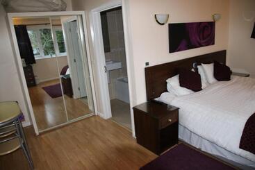 The Stables B&b @ Pear Tree Cottage