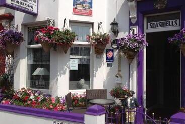 مبيت وإفطار Seashells Guest House