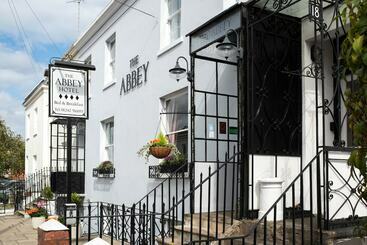 تختخواب و صبحانه The Abbey Town House   Cheltenham