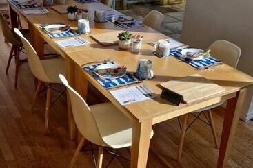 The Coast Yard B & B Chalet