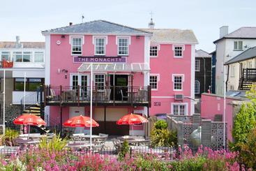 בית מלון כפרי Monachty