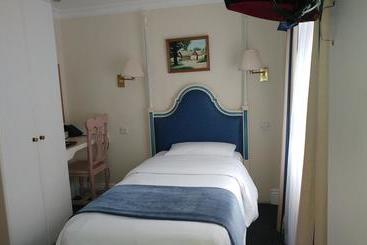 هتل Richmond Inn