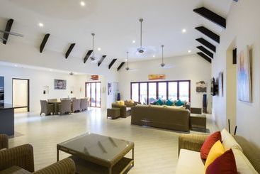 Naisoso Island Resort Villas