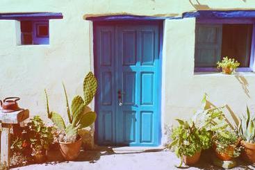 تختخواب و صبحانه Viracocha Art Hostel Cachi